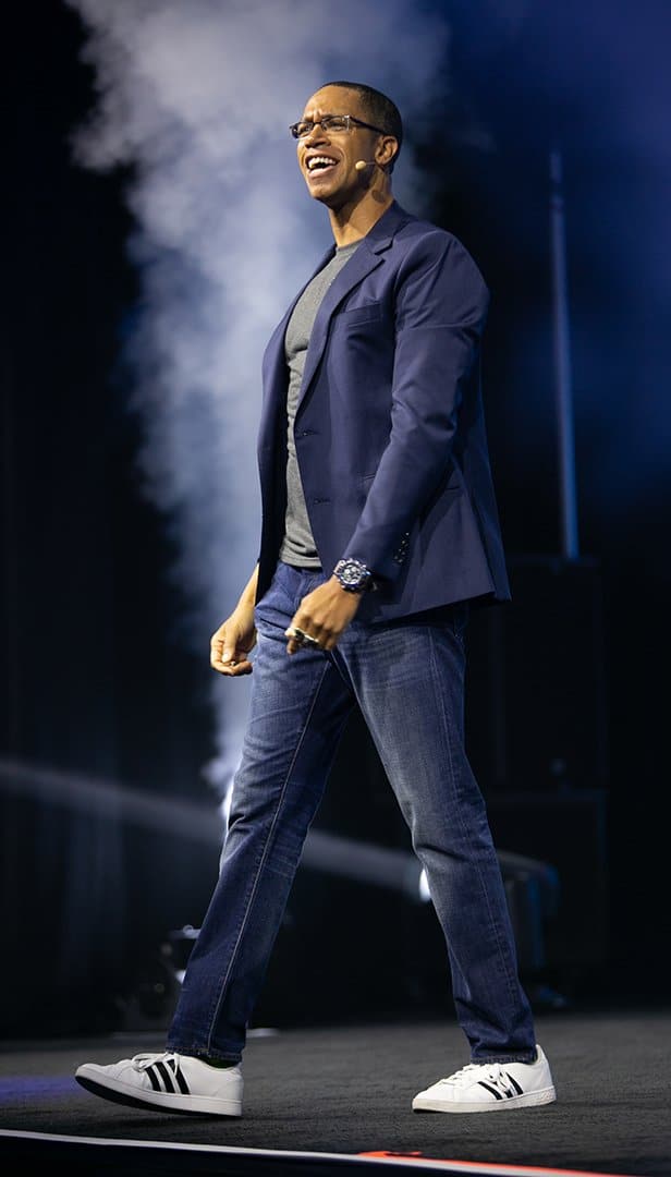 FHL_2021-Emcee-Devon-Brown-1080